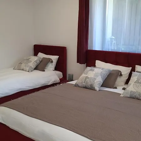 Nature Surrounded 1 Bedroom דירה קלוז'-נאפוקה
